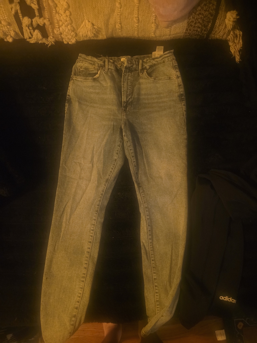 Good American Slim Straight Light Blue Jeans